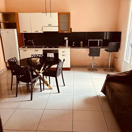 Apartment Brown *